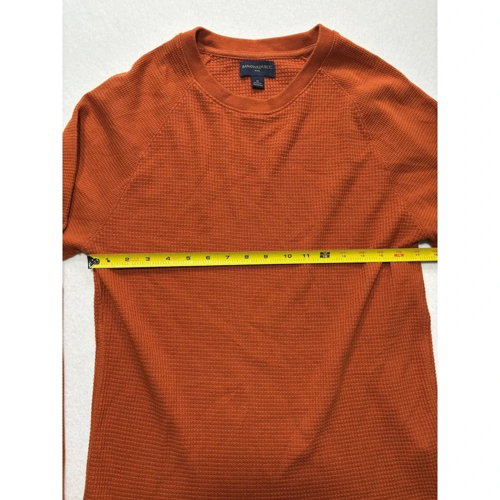 Banana Republic Shirt Mens Medium Orange Thermal Waffle Knit Long Sleeve Tee